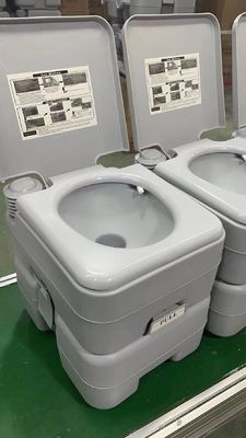 Toiletto portatile a forma di ciotola quadrata di taglia per adulti per materiale riciclato esterno