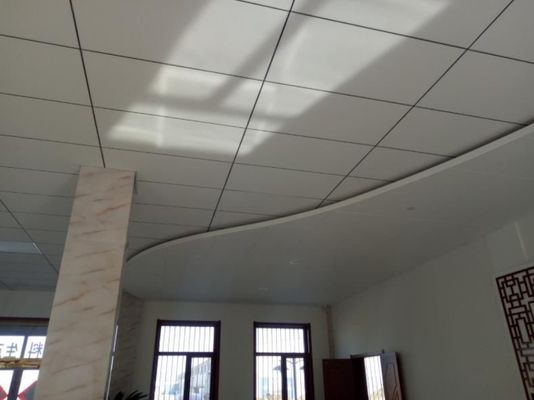 Disegno di soffitto in fibra di vetro con rivestimento a spruzzo a prova di fuoco per decorazioni E nascoste