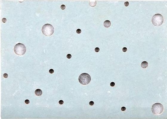soffitto insonorizzato 600*600mm Disegno cartone di gesso acustico con facciata in carta per decorazioni murali