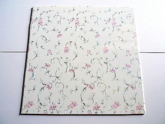 Tavola 3D in plastica in PVC da 500x500 mm per la decorazione di pareti/ soffitti interni Dimensione 500x2000x3.0 mm