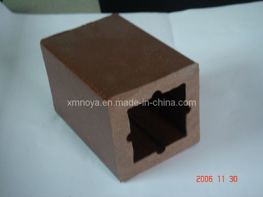 90*90-Un pilastro di recinzione composito in legno di plastica per esterni impermeabile per le vostre esigenze di pavimento