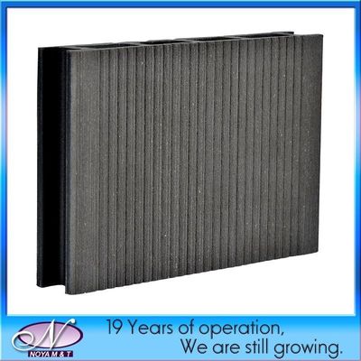 Le tavole da terra in WPC di superficie spazzolata migliorano l'aspetto e la funzionalità del vostro spazio