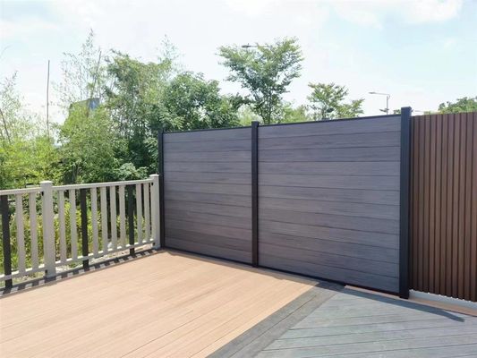 Recinzione esterna in legno di plastica composita WPC NY75 * 25 con modello di grano di legno