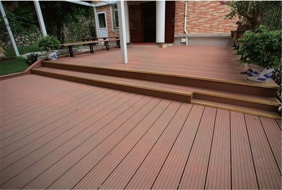 150mm*25mm Piastrelle per pavimenti in legno verde per esterni in plastica composita in WPC