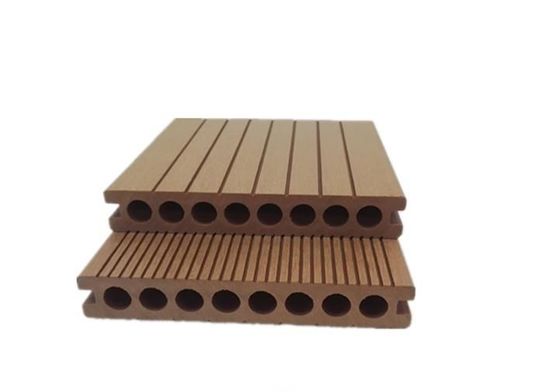 DSC0121 Recinzione/piattaforma in WPC in legno sintetico di plastica composita per esterni