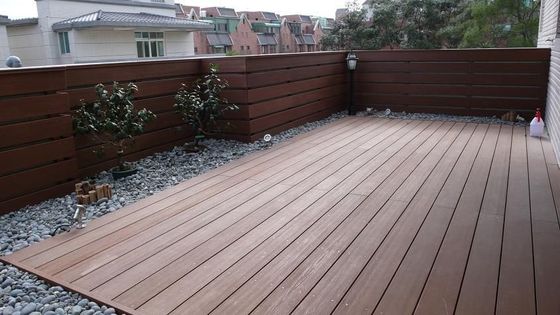 Scaffalature HS150*25-A a prova d'acqua per esterni in legno e plastica composito per decorazioni