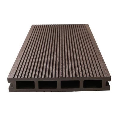 Pavimentazione in legno per pavimentazioni moderne