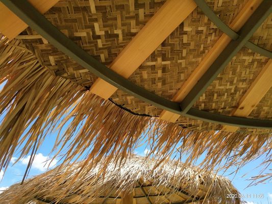 Piastrelle di paglia sintetica ignifughe per tetti artificiali ecologici