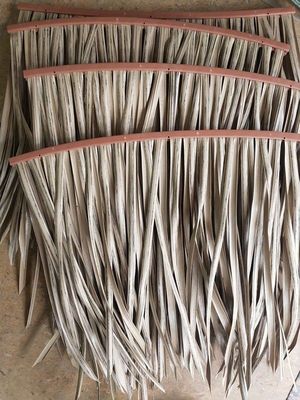 Aggiornamento a Noya Strawched Tile 1000 * 600 mm per Tiki Artificial Straw Roofing