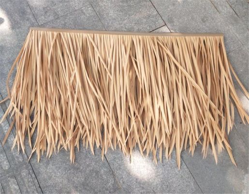 Tetti di plastica ignifugo a base di paglia artificiale personalizzati per aree esterne resistenti al fuoco