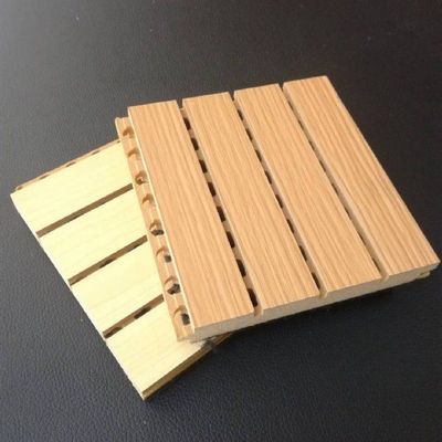 600*600 pannello di legno a prova di fuoco acustico ad assorbimento del suono per materiale di decorazione muraria