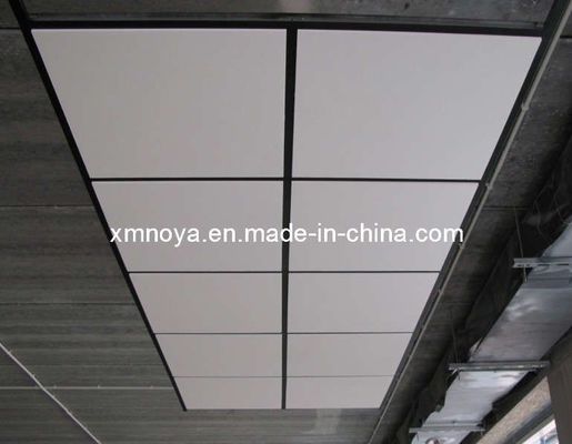 Piastrelle di soffitto in fibra di vetro ignifughe per isolamento acustico e decorazione