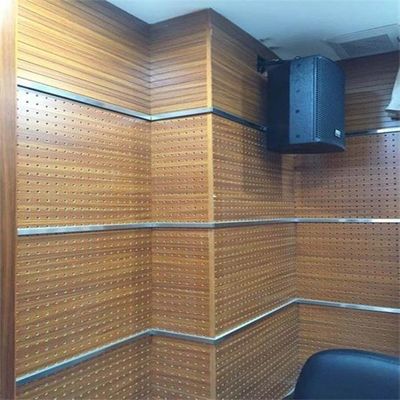 Tavola di legno micro-perforata acustica per pareti decorative con bordo quadrato DSC 9994