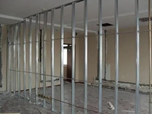 0Profili in acciaio galvanizzato da.40 a 1.0 mm per materiale di pareti divisorie / chietta in acciaio leggero