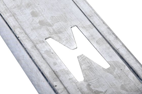 Profilo in acciaio metallico per cartongesso zincato con bordo interno di piegatura a freddo da 25 mm / 29 mm / 32 mm / 40 mm