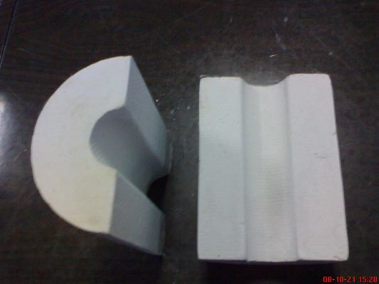 Tubi di silicato di calcio Isolamento termico Materiali da costruzione 220 kg/m3 Bianco