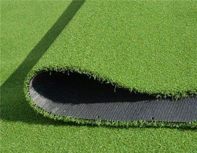Erba artificiale per giardini e promozione paesaggistica da 2*25m di profilo croce di tipo olivico