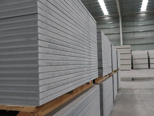 Materiali refrattari per l'isolamento termico per le caratteristiche a prova di fuoco delle fibre ceramiche