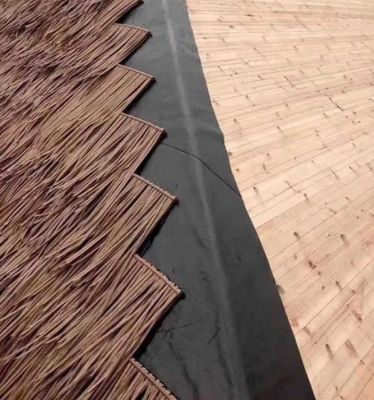 Paglia sintetica di alta qualità per il tetto di gazebo Decorazione del tetto degli hotel