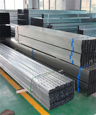Metal Stud And Track Roll Forming Drywall Galvanizzato Unistrut Sospeso del soffitto