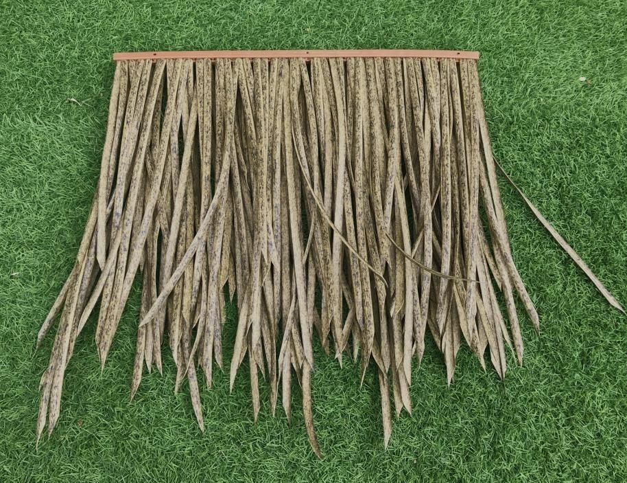 Vendite globali Bella ed elegante piastrella di tetto di paglia per la decorazione naturale