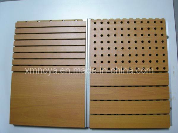 Pannello decorativo per pareti interne perforato a tenuta antincendio in legno, assorbimento acustico del suono