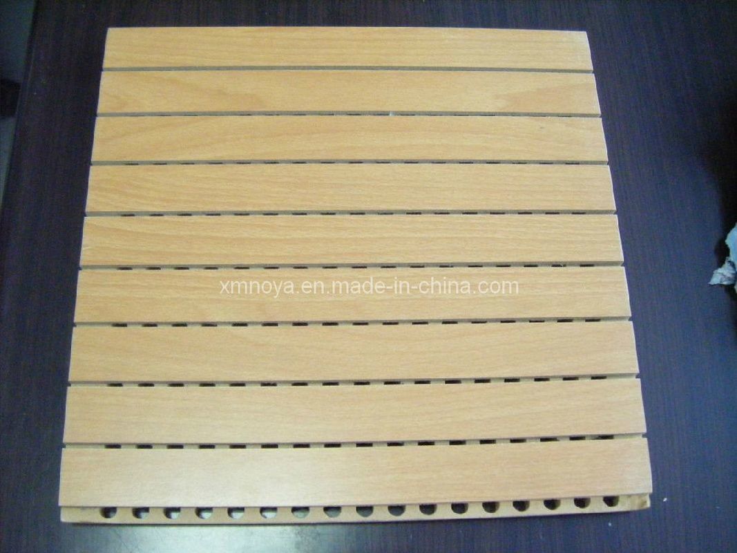 Pannelli a parete acustici per perforazione in legno che assorbono il suono con design E0 ecologico