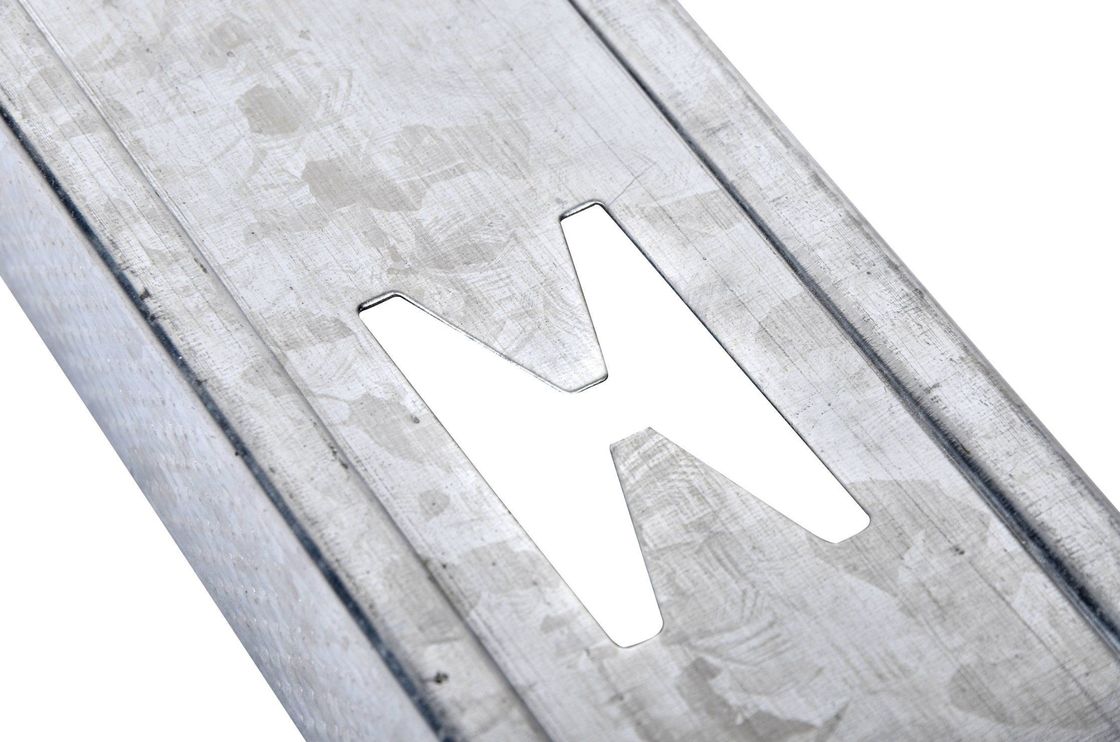 Materiali di sospensione di soffitto leggeri in T-Bar per tetti strutturali 38/32*24*3600mm